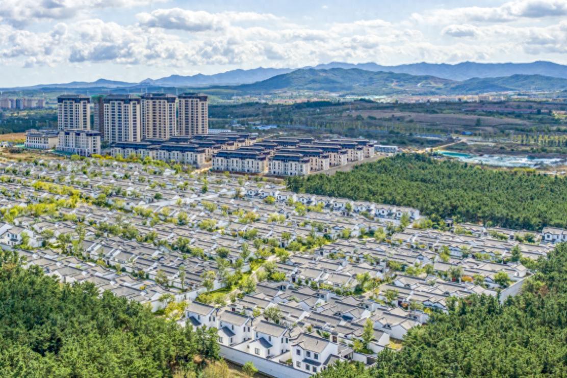 城投聽海林居社群啟幕，開啟業(yè)主多彩生活新篇！